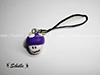 Bijou de portable champignon violet